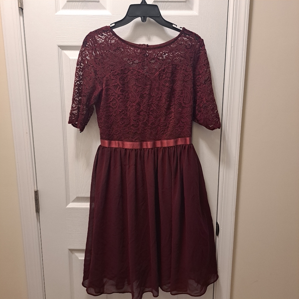 Elegant Lace Floral Burgundy Dress